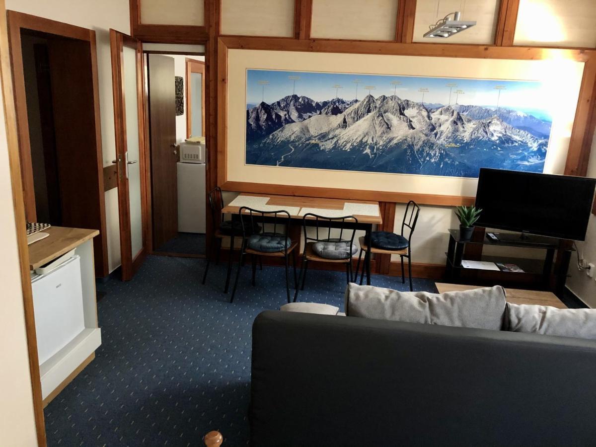 Tatrahouse Apartments Stará Lesná Eksteriør bilde